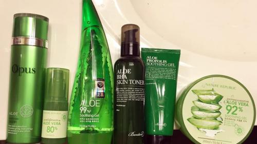 Маска для жирных волос с алоэ. Маска с алоэ для роста волос и от выпадения