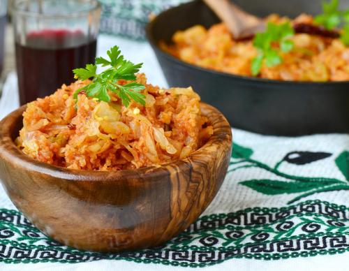 Как правильно приготовить бигус из свежей капусты. Как приготовить бигус из свежей капусты?