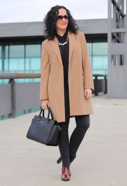 Как красиво одеваться женщине 40 лет. Прекрасные женщины в 40 и одежда