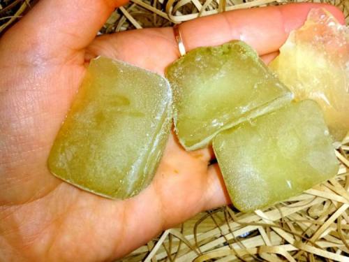 Как убрать темные круги под глазами народными средствами. Народные способы устранения темных кругов под глазами