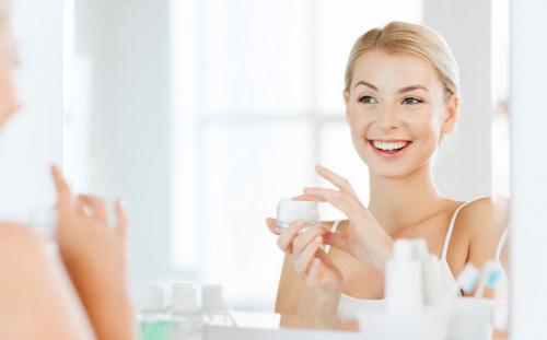 Как выглядеть безупречно без макияжа. Выглядеть отлично без макияжа: 15 простых правил