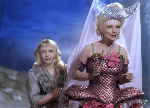 Костюм феи, как сделать своими руками. Как сделать костюм феи Винкс своими руками 21 Костюм феи, как сделать своими руками. Как сделать костюм феи Винкс своими руками 21