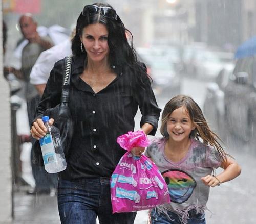 Звезды которые не могут иметь детей. 10 знаменитостей, победивших бесплодие 03