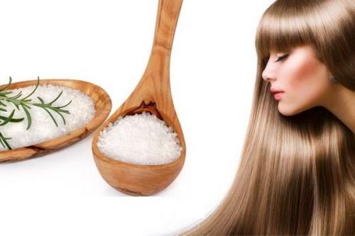 Маска для волос от жирности у корней в домашних условиях. Как правильно мыть жирные волосы, и зачем нужны маски 03 Маска для волос от жирности у корней в домашних условиях. Как правильно мыть жирные волосы, и зачем нужны маски 03