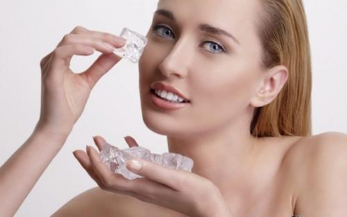 Как питать и увлажнять кожу лица. Как увлажнить кожу лица?