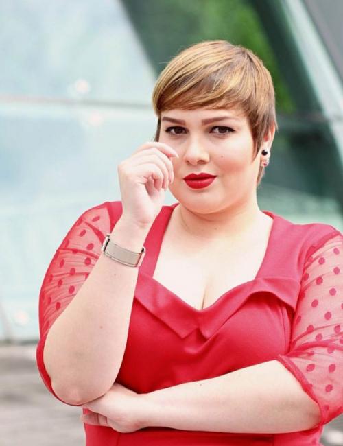 Стрижки для полных женщин 30 лет. Короткие стрижки для полных дам