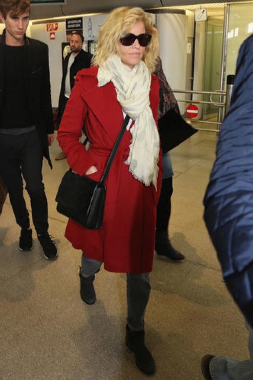 Лук с серыми джинсами. С чем носить 19 Лук с серыми джинсами. С чем носить 19