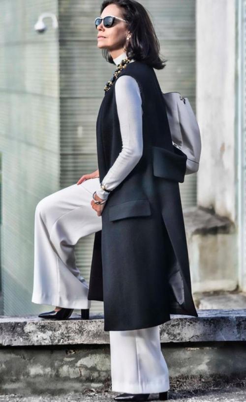 Как одеться женщине на 55 летний юбилей. Как одеться на юбилей женщине 50 лет? Вечерние платья 03 Как одеться женщине на 55 летний юбилей. Как одеться на юбилей женщине 50 лет? Вечерние платья 03