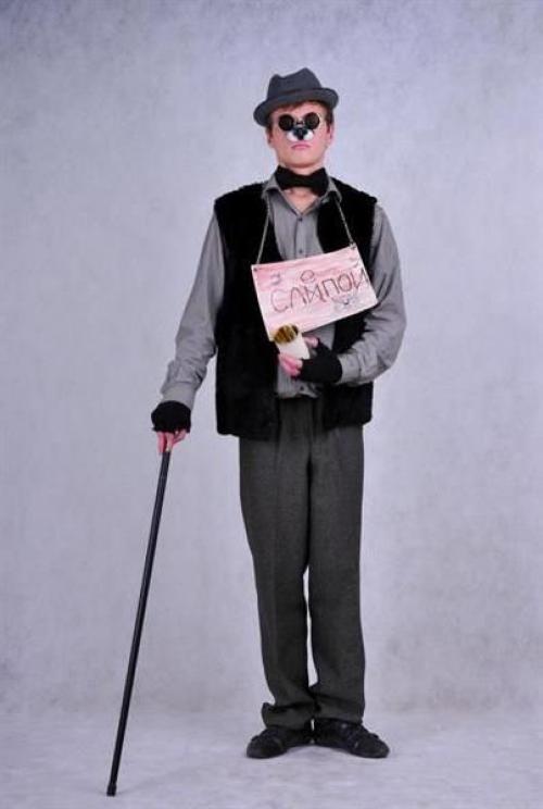 Лиса алиса костюм своими руками. Как сделать костюмы лисы Алисы и кота Базилио своими руками? 01 Лиса алиса костюм своими руками. Как сделать костюмы лисы Алисы и кота Базилио своими руками? 01