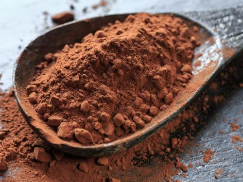 Маска для волос от перхоти с кефиром. Рецепты масок для роста и укрепления волос с кефиром в домашних условиях