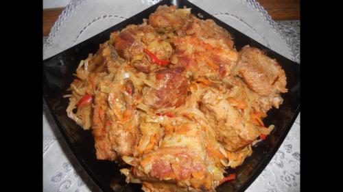 Тушеная квашеная капуста. 5 лучших рецептов приготовления тушеной квашеной капусты