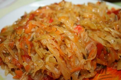 Тушеная квашеная капуста. 5 лучших рецептов приготовления тушеной квашеной капусты