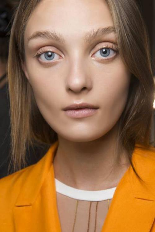 Как красить миндалевидные глаза. Правила макияжа для миндалевидных глаз