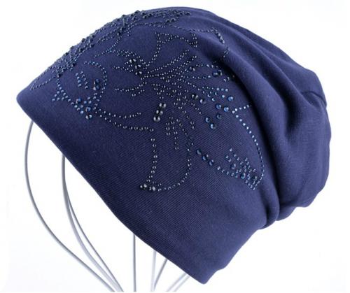 Головные уборы которые молодят. Осторожно! 15 моделей шапок, которые состарят вас на 10 лет