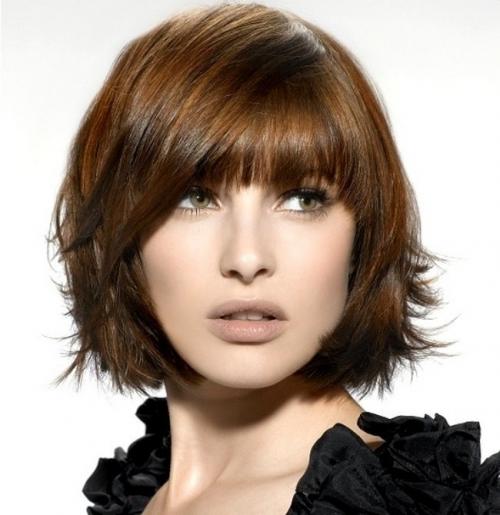 Модные прически 2019 весна-лето. Летние женские стрижки и прически 2019 18 Модные прически 2019 весна-лето. Летние женские стрижки и прически 2019 18