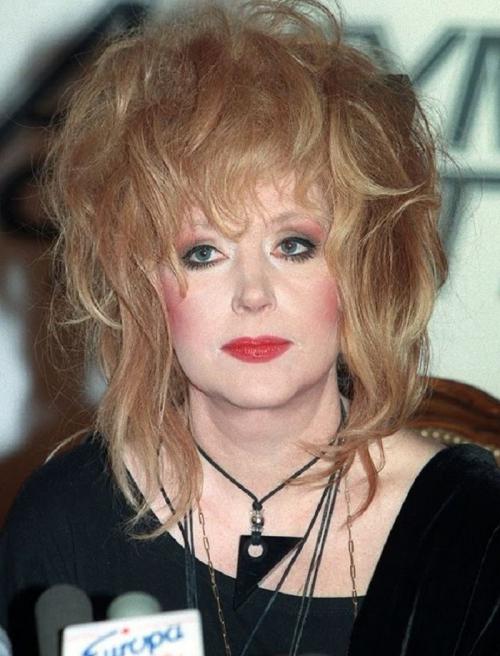 Как менялась Пугачева с годами. Вся жизнь в 10 фото: как менялась Алла Пугачева 03