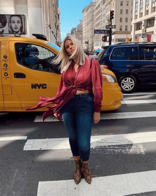 Ботильоны до щиколотки. Есть 3 хитрости, как выбрать ботильоны, чтобы ноги казались стройнее