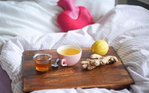 Чай с медом и лимоном при простуде. Полезные рецепты от простуды из меда, лимона и имбиря: польза чая и пропорции