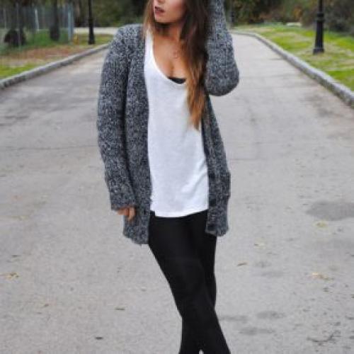 Серый кардиган с капюшоном. Варианты сочетания разных вариантов моделей