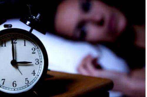 Что делать если ночью просыпаешься и не можешь уснуть. Почему человек просыпается среди ночи и не может заснуть 04