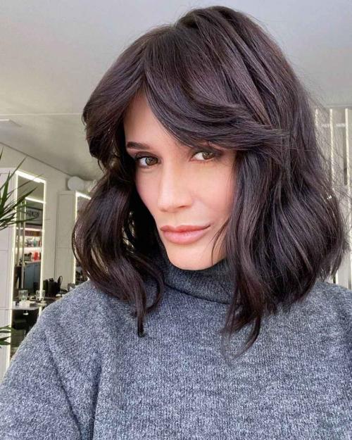 Челка-шторка: ее главные особенности и кому она подходит — 40 фото