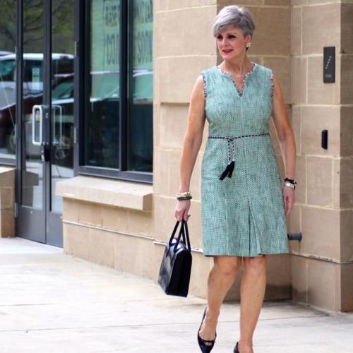 Мода лето 2019 платья на каждый кому з.  Летние платья 2019 для женщин элегантного возраста