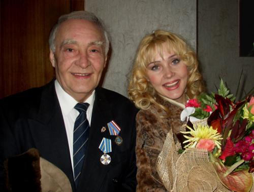 Мордюкова о тихонове. Личная жизнь: Нонна Мордюкова перед смертью актриса позвонила Тихонову 05