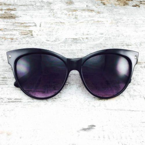 Как подобрать себе очки солнцезащитные по форме лица. Как правильно выбирать солнцезащитные очки учитывая форму лица