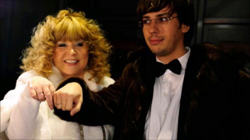 Как менялась с годами Алла Пугачева. Вся жизнь в 10 фото: как менялась Алла Пугачева 06 Как менялась с годами Алла Пугачева. Вся жизнь в 10 фото: как менялась Алла Пугачева 06