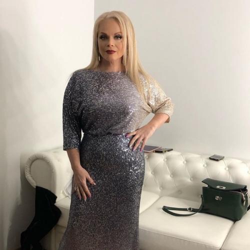 Как менялась с годами лариса Долина. «Будто 35 лет»: Лариса Долина резко помолодела