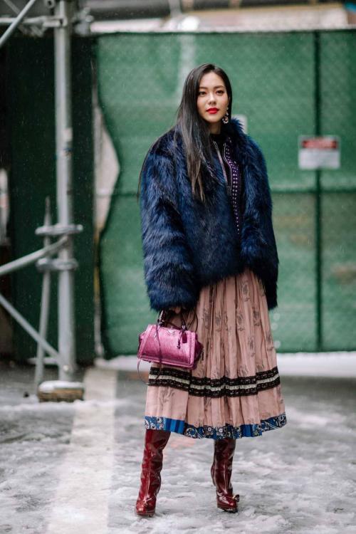 Луки осени 2019. Уличная мода осень-зима 2019-2020 для женщин