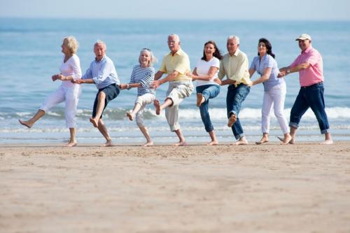 Пляжная одежда для женщин после 50 лет. На море после 50: как собрать идеальный гардероб