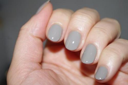 Идеи маникюра для женщин в возрасте. Модный маникюр-2019, завоевавший сердца женщин в возрасте: идеи дизайна, которые делают руки изящными и нежными, фото 05 Идеи маникюра для женщин в возрасте. Модный маникюр-2019, завоевавший сердца женщин в возрасте: идеи дизайна, которые делают руки изящными и нежными, фото 05