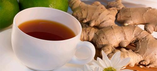 Чай с лимоном и ромом.