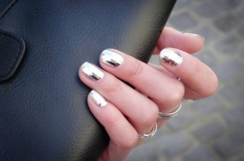 Какой лак подойдет для коротких ногтей. Как выбрать лак для коротких ногтей: 5 главных правил 17 Какой лак подойдет для коротких ногтей. Как выбрать лак для коротких ногтей: 5 главных правил 17