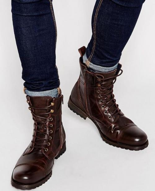 Пальто с ботинками на шнуровке. Популярные модели