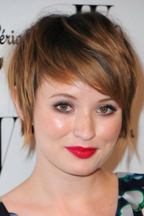 Модные стрижки на полное лицо 2019. Самые удачные стрижки для полных дам, которые будут модными в 2019 году — 25 фото 18