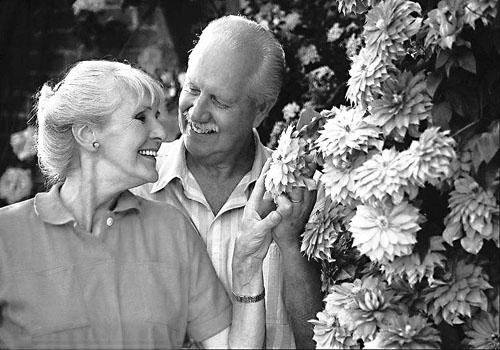 Как выйти замуж в 54 года. Нужно ли собираться замуж в 55 лет?