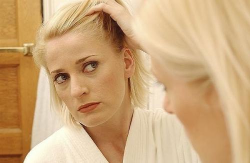 Торчат короткие волосы на висках. Причины частичного выпадения волос