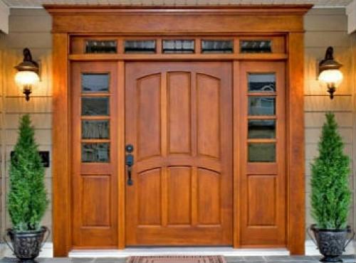 Какие материалы можно использовать для утепления входных дверей