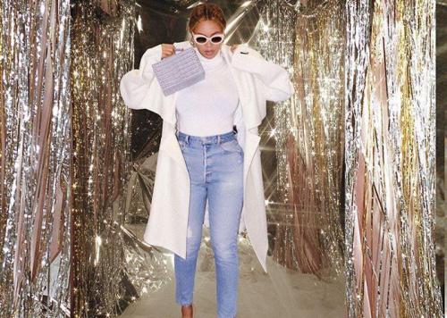 Элегантный образ с джинсами. Как составить вечерний образ с джинсами?