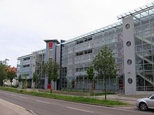 Комфорт в комнате в доме престарелых. Основы психологического комфорта пожилого человека в частном доме престарелых 01 Комфорт в комнате в доме престарелых. Основы психологического комфорта пожилого человека в частном доме престарелых 01