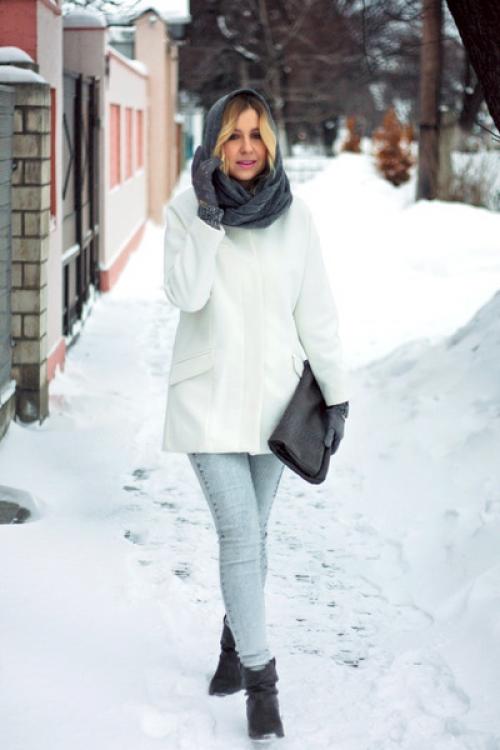 Можно ли носить белые джинсы зимой. Светлые джинсы зимой: «за», «против» и как носить