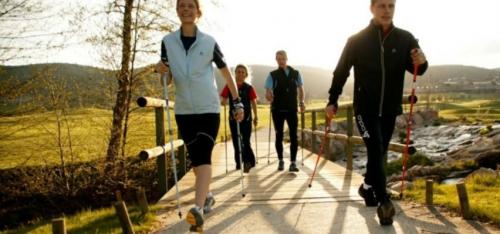 О пользе ходить пешком. Ученые определили сколько шагов приносят пользу здоровью 01