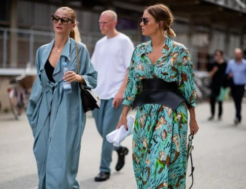 Интересные фасоны платьев. Шикарные вечерние платья 2022 – ТОП-100. Актуальные модели и цвета 33 Интересные фасоны платьев. Шикарные вечерние платья 2022 – ТОП-100. Актуальные модели и цвета 33