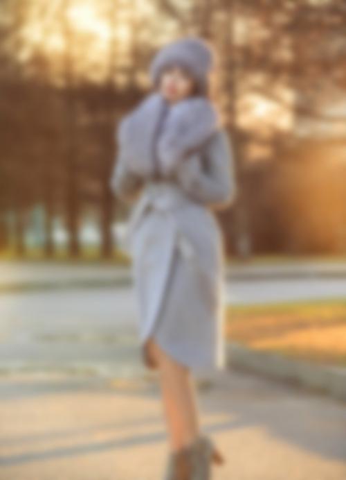 Пальто и шапка ушанка. Как носить меховую шапку-ушанку 03