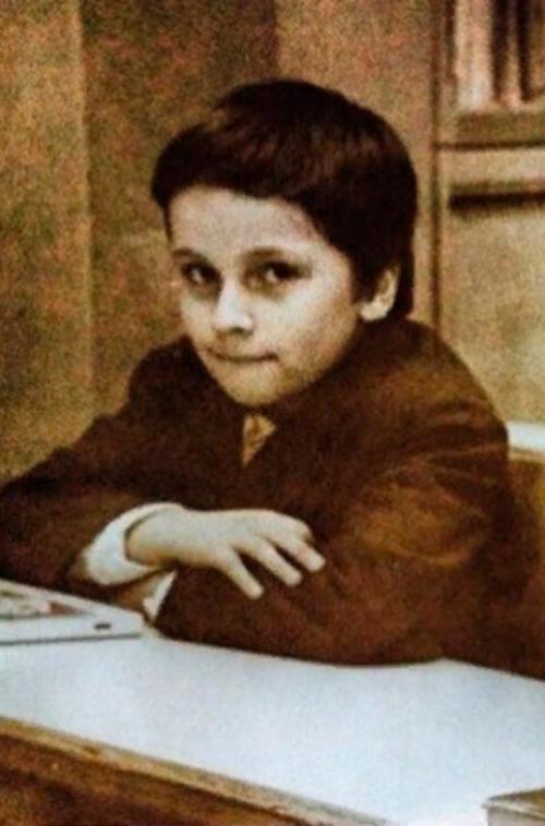 Делал ли Дмитрий Нагиев фотографии во время своих прогулок в Дубае. Главное – харизма