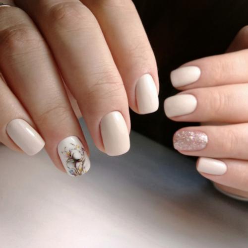 Маникюр 2021. Маникюр в нежных нюдовых оттенках