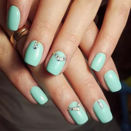 Ногти 2022. Самые модные цвета ногтей 2022