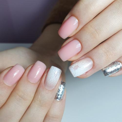 Маникюр 2021. Маникюр в нежных нюдовых оттенках